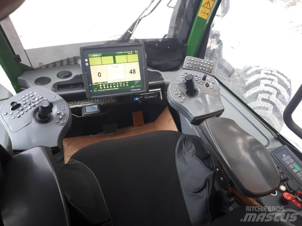 John Deere 1270 E 收穫機
