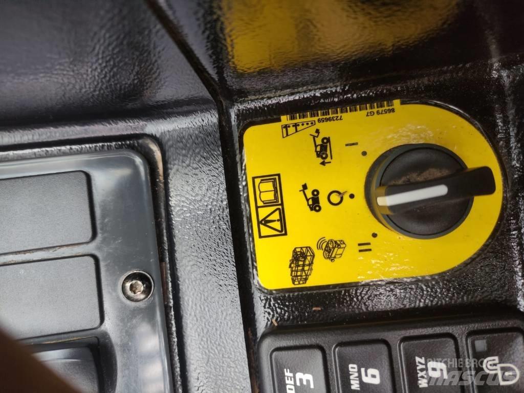 Bobcat TL 40180 SLP 伸縮臂操作車