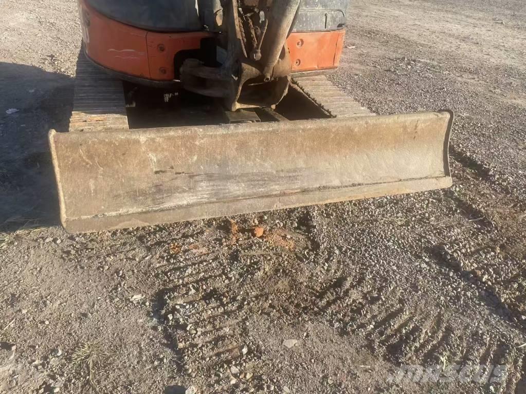 Hitachi ZX 35 U 小型挖土機/掘鑿機<7t(小型挖掘機)