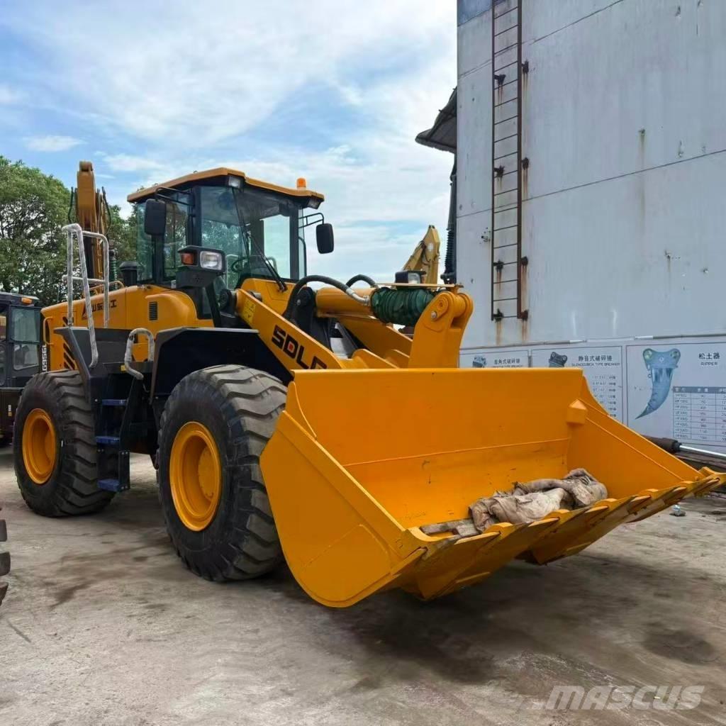 SDLG LG 956 L 輪胎式裝載機
