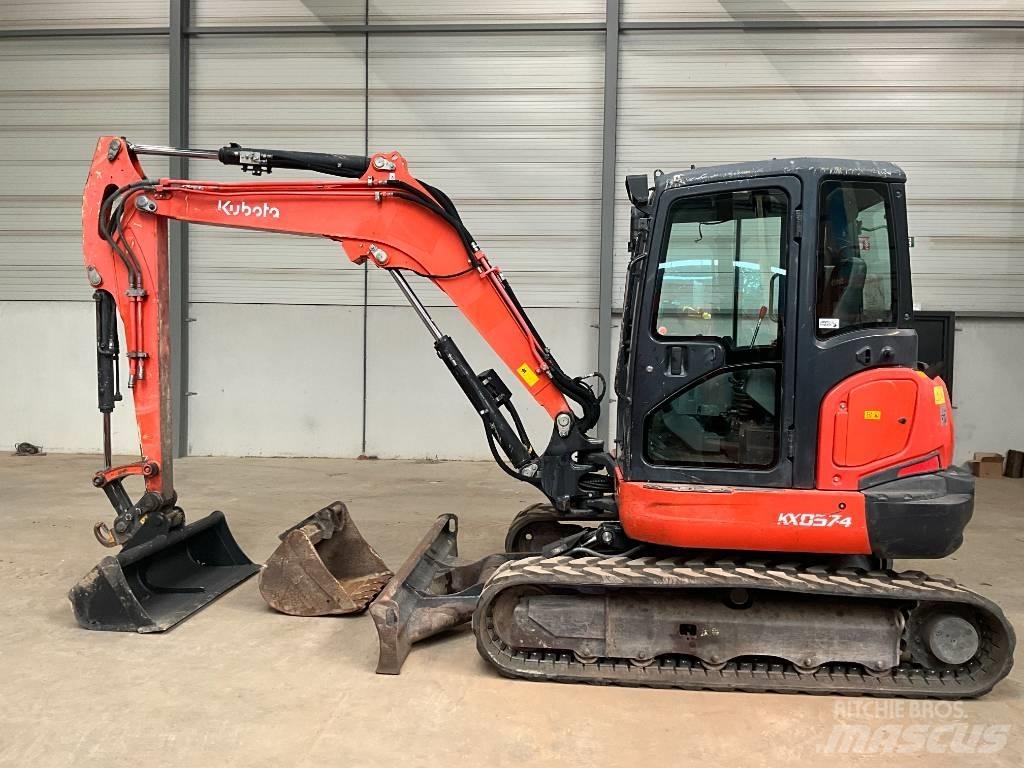 Kubota KX 057-4 小型挖土機/掘鑿機<7t(小型挖掘機)