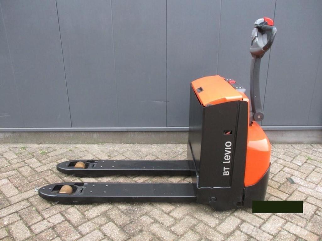 BT LWE180 低架升降機