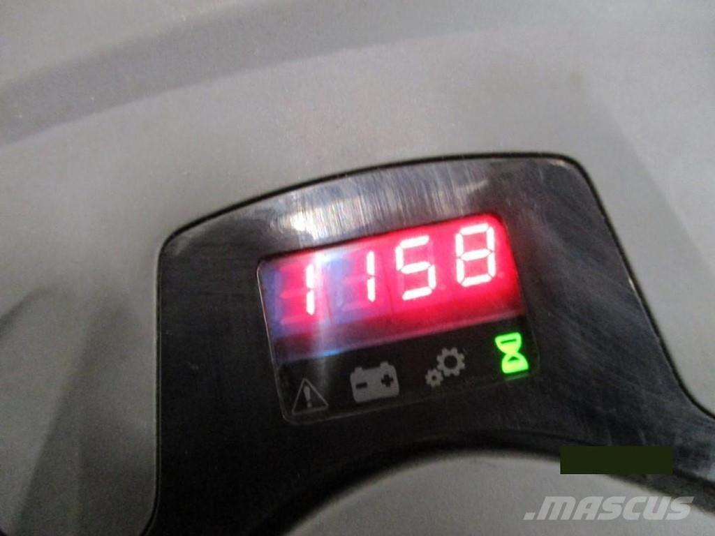 BT LWE180 低架升降機