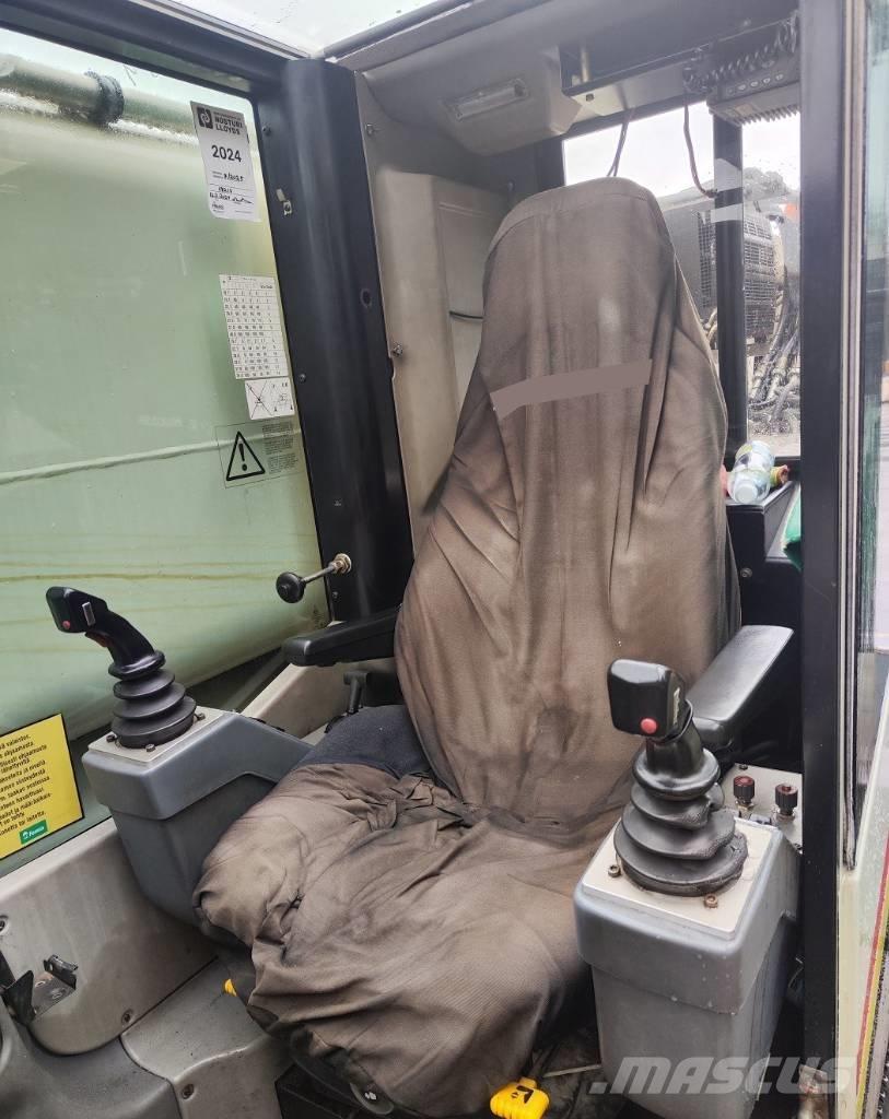 Terex Demag AC 50-1 全路面起重機/吊車