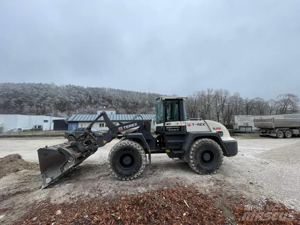 Terex TL 210 輪胎式裝載機