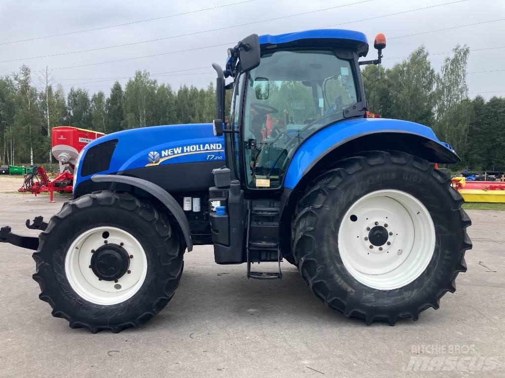 New Holland T7.210 曳引機