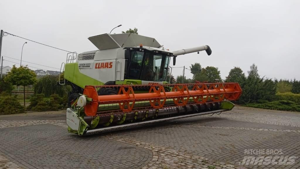 CLAAS Lexion 600 聯合收穫機