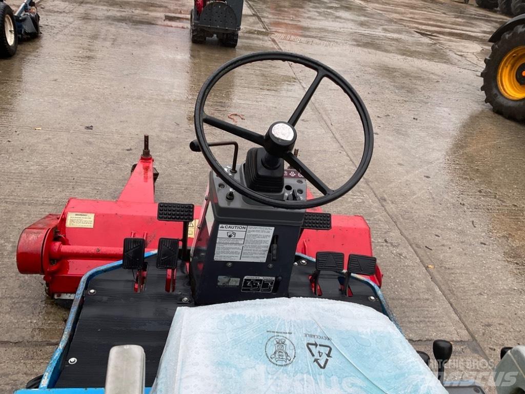 Iseki SF300 騎乘式割草機