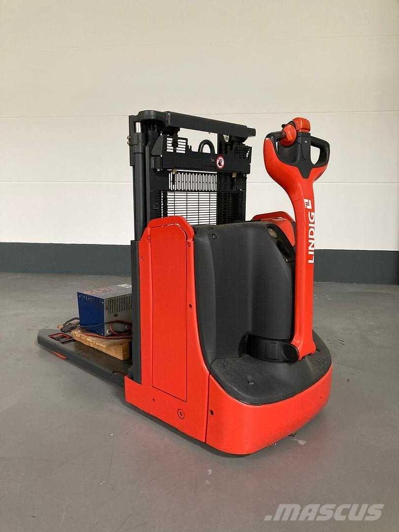 Linde D08 高舉式裝載機