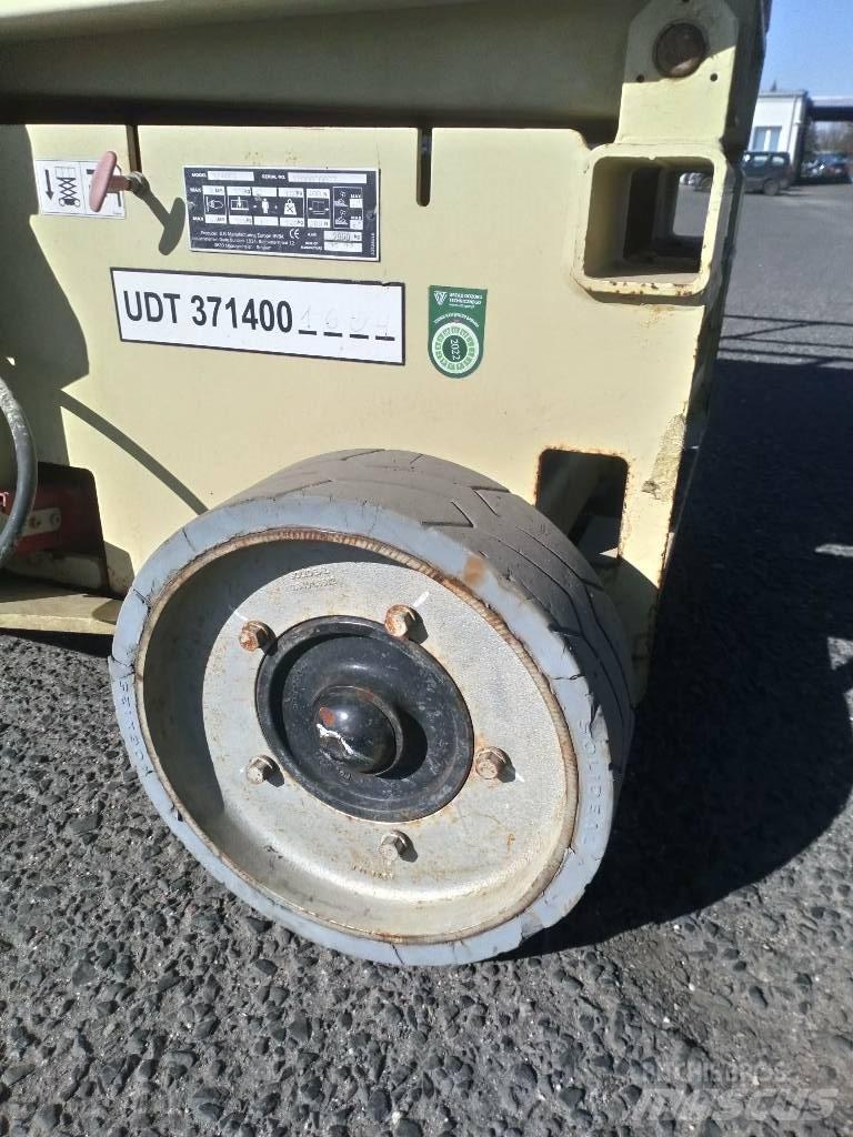 JLG 3246 ES 剪式升降機