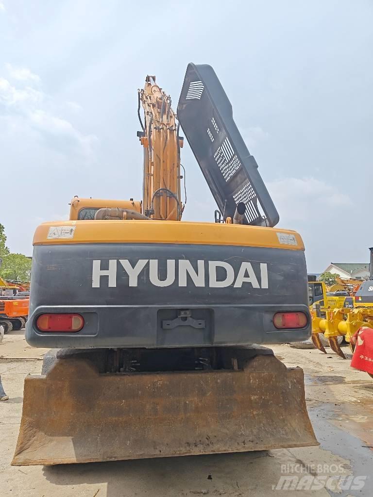 Hyundai R210W-9 旋轉式挖土機/掘鑿機/挖掘機