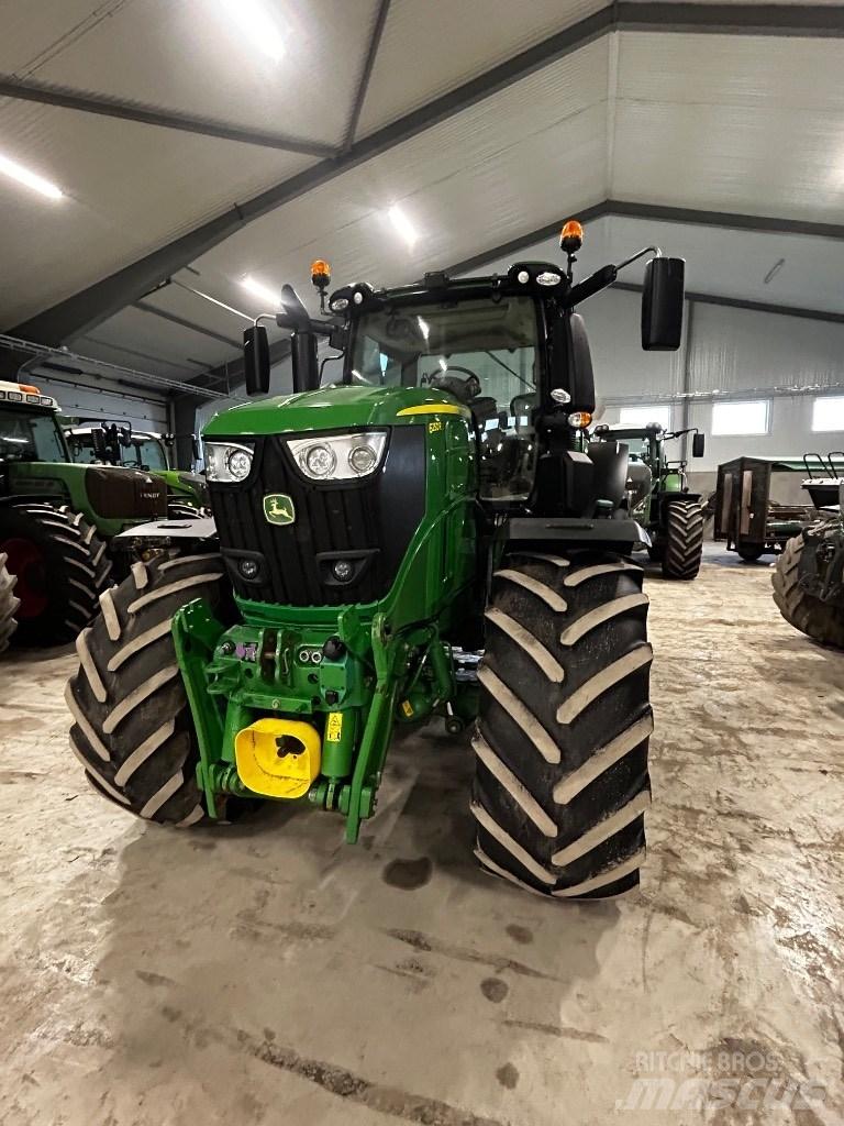 John Deere 6250r 曳引機