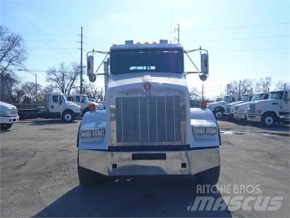 Kenworth T800 商用底盤車