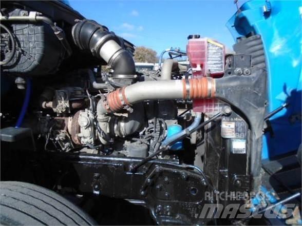 Peterbilt 579 曳引機組件