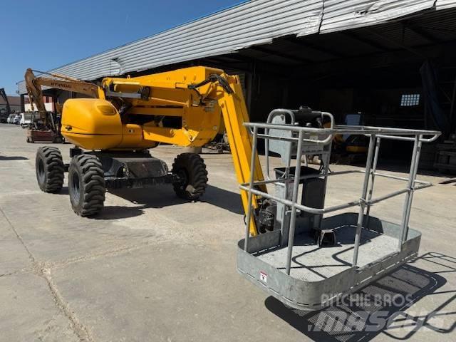 Manitou 160 ATJ 曲臂高空作業車