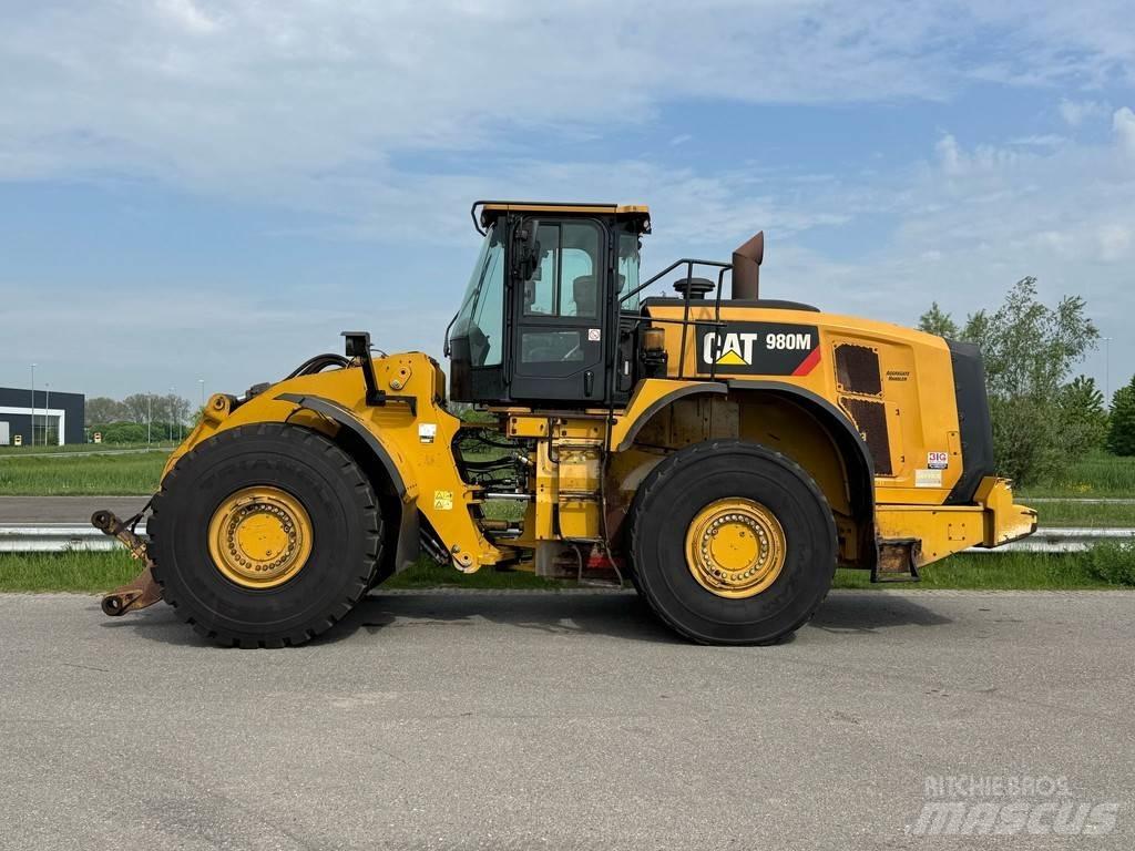 CAT 980M 輪胎式裝載機