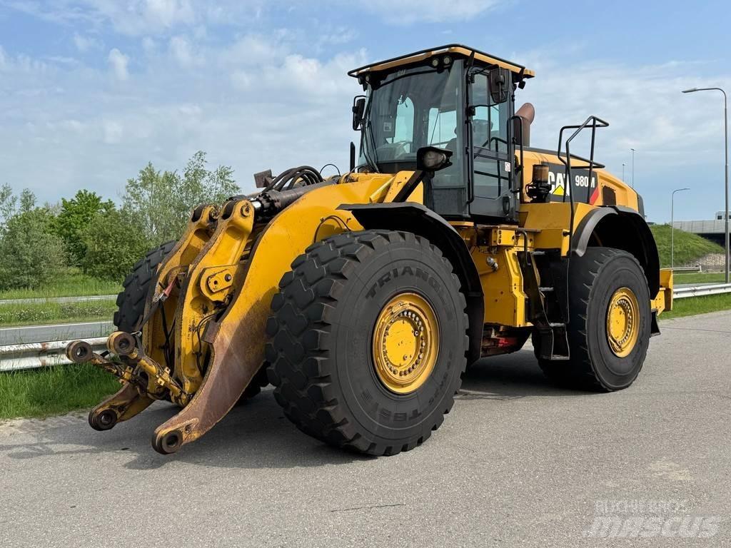 CAT 980M 輪胎式裝載機