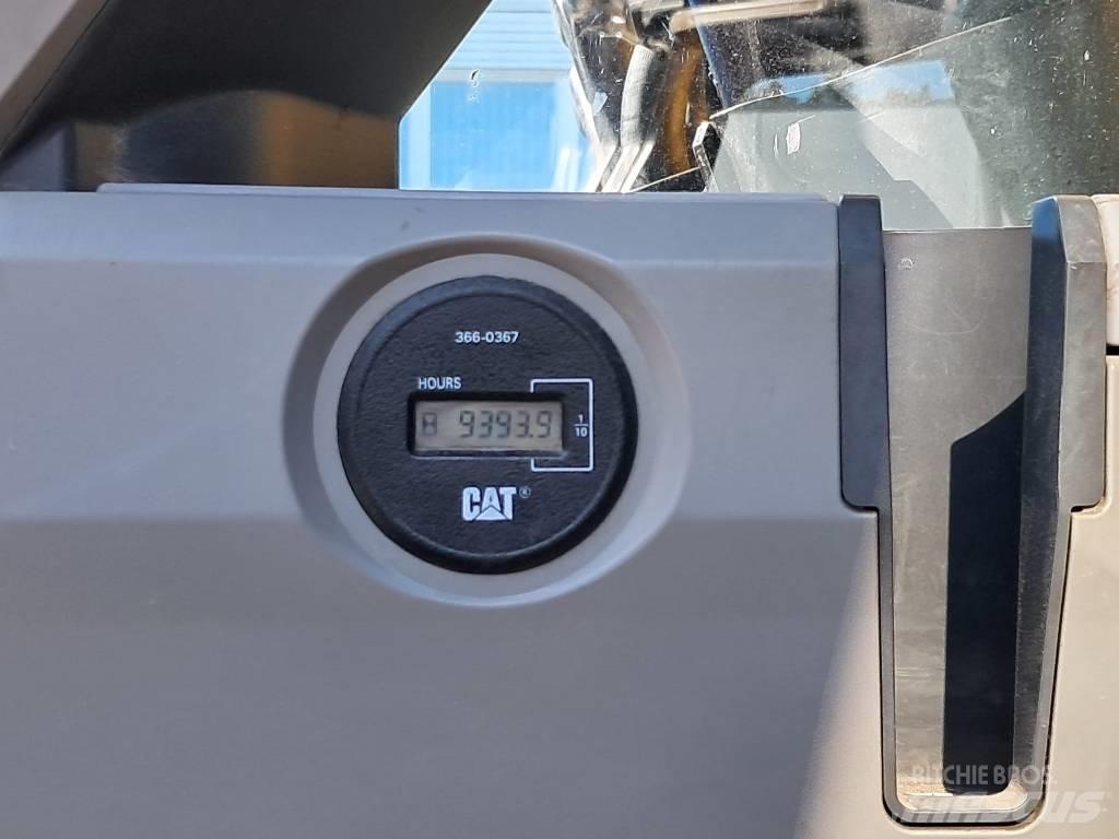 CAT 323 E 履帶式 挖土機/掘鑿機/挖掘機