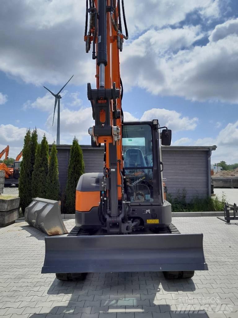 Doosan DX 63-7 小型挖土機/掘鑿機<7t(小型挖掘機)
