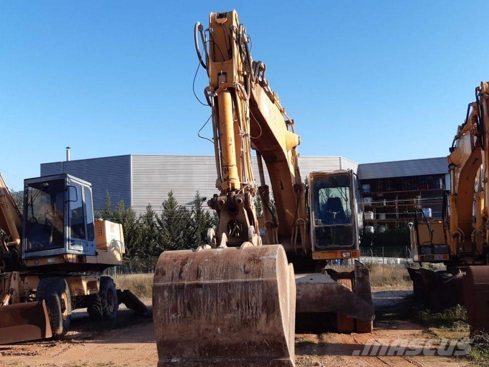 Liebherr A 932 旋轉式挖土機/掘鑿機/挖掘機