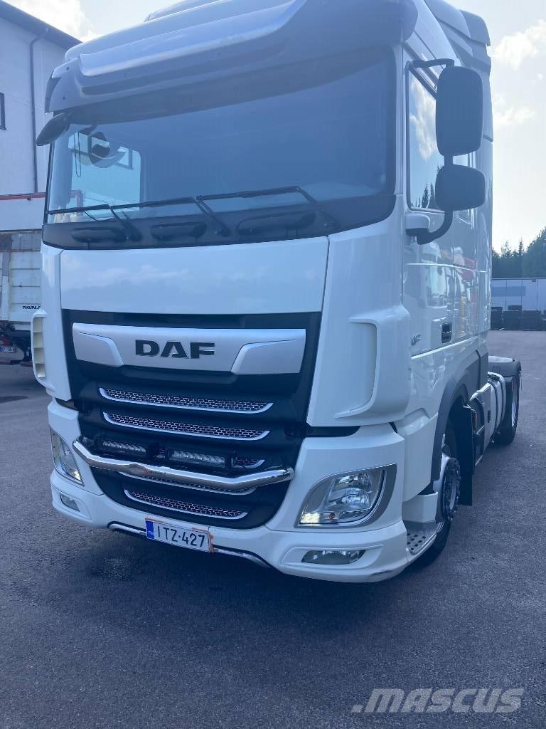 DAF XF 450 FT 曳引機組件