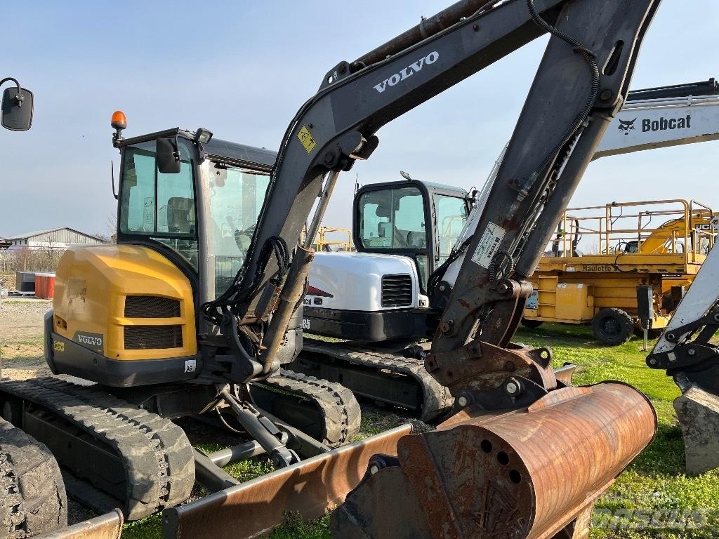 Volvo ECR 50 D 小型挖土機/掘鑿機<7t(小型挖掘機)