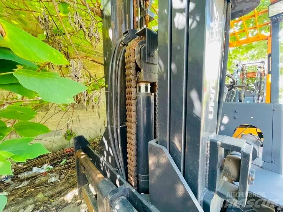 TCM FD 50 柴油卡車