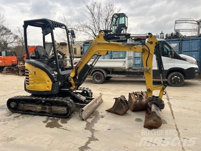 Yanmar Vio 26 小型挖土機/掘鑿機<7t(小型挖掘機)