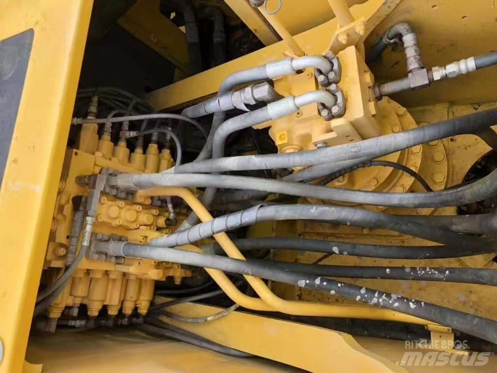 Komatsu 200-7 履帶式 挖土機/掘鑿機/挖掘機