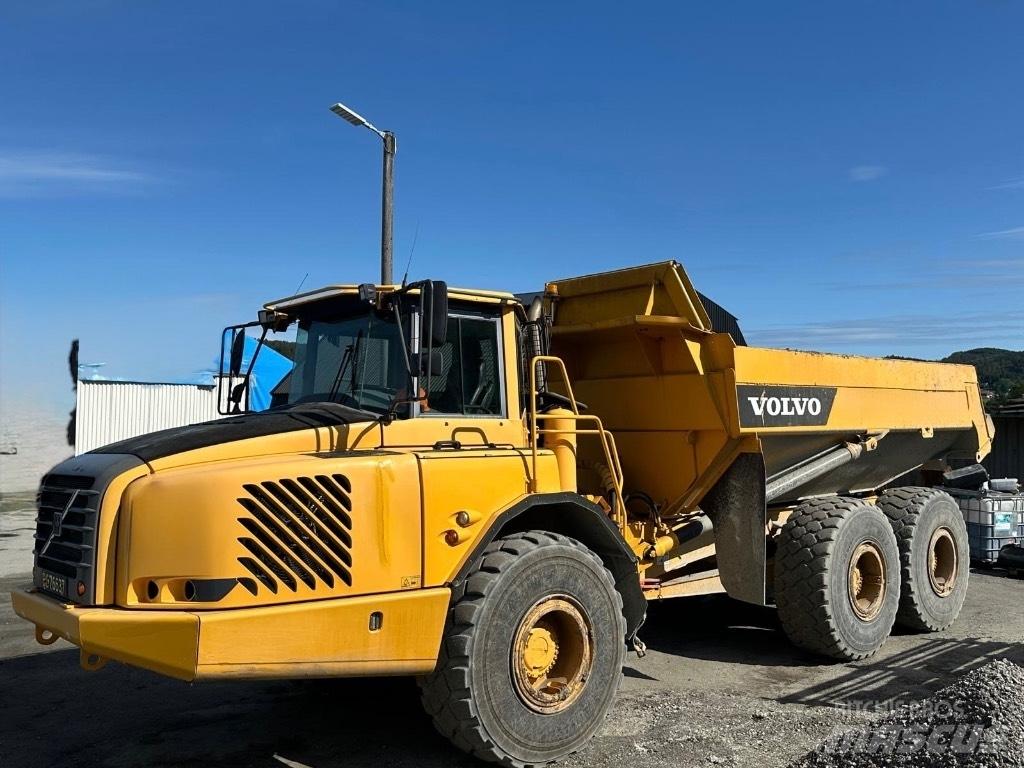 Volvo A 25 D 鉸接式起吊車