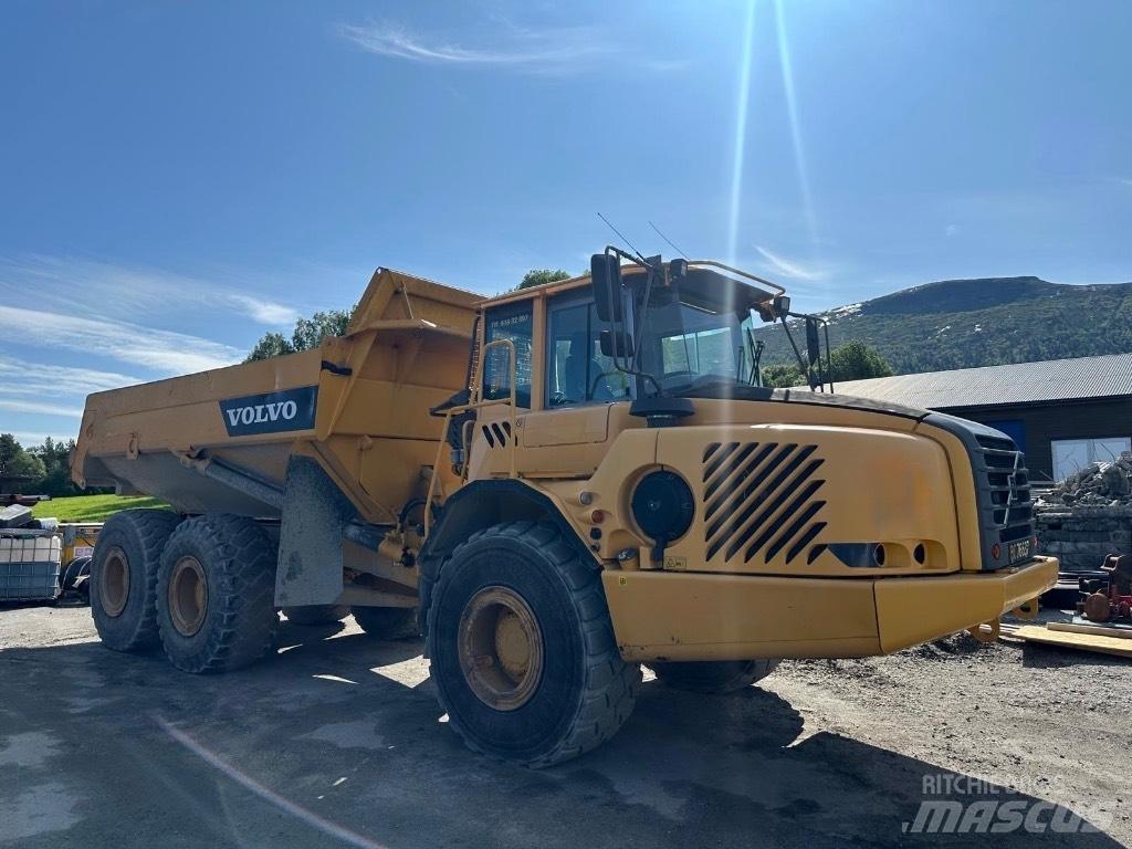 Volvo A 25 D 鉸接式起吊車