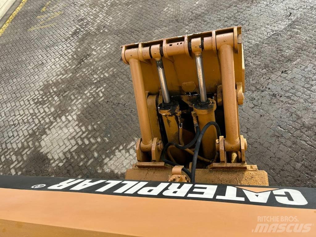 CAT D 8 L 履帶推土機