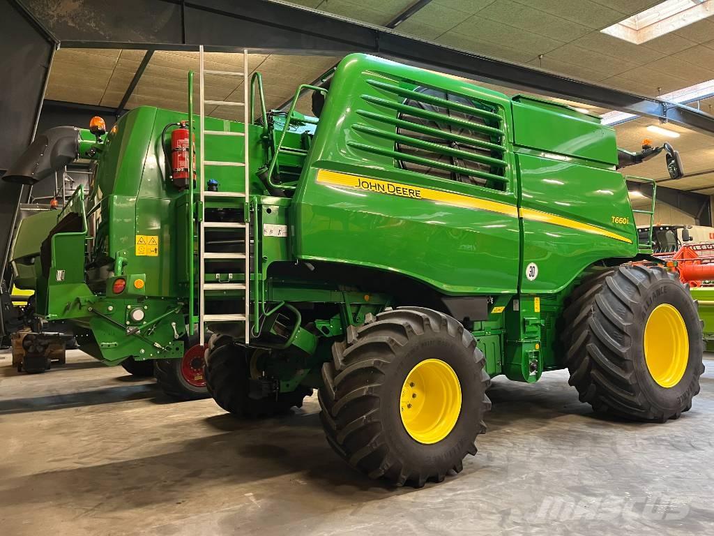 John Deere T 660i 聯合收穫機