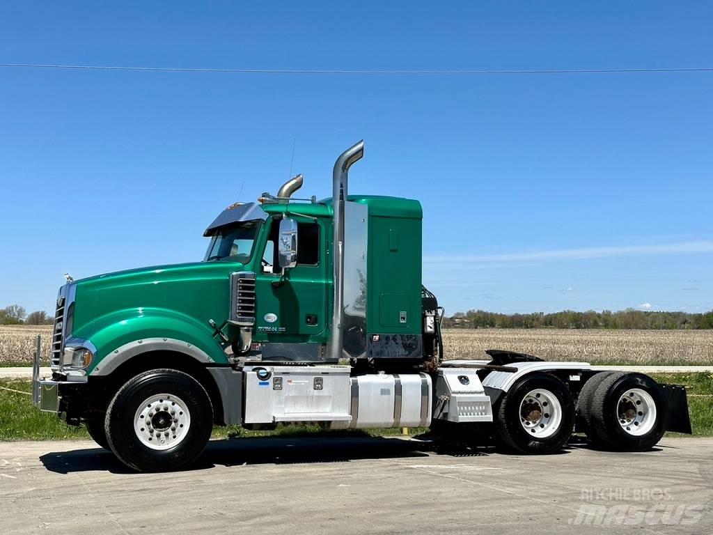 Mack TD713 其他貨車
