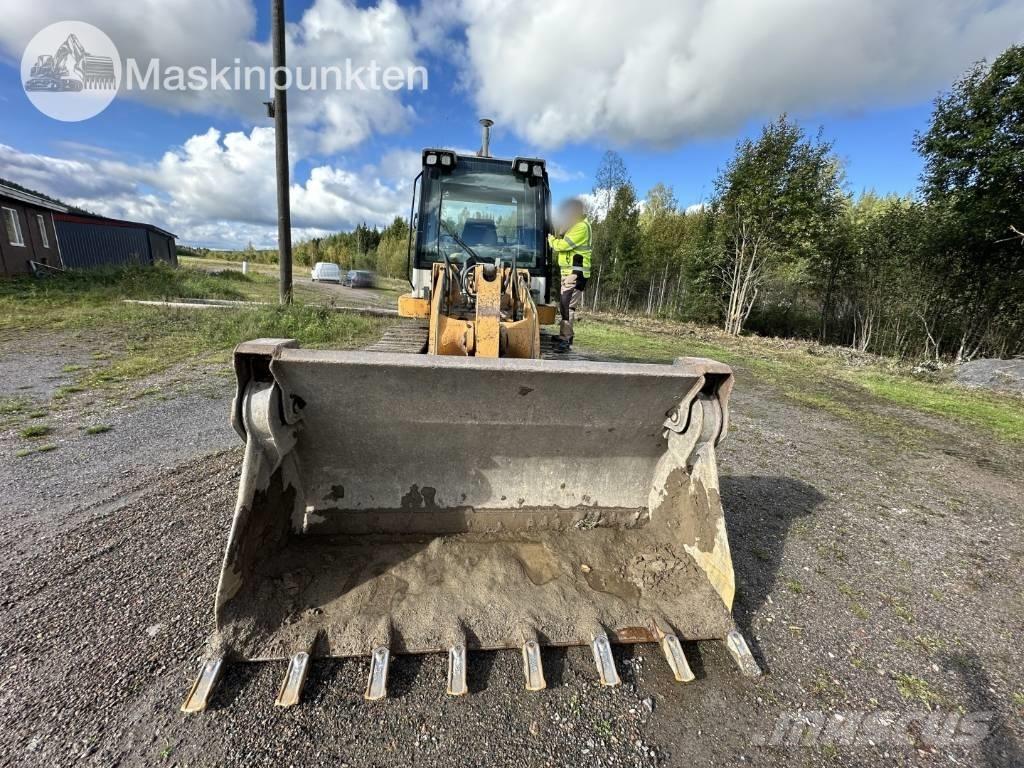 Liebherr 624 推土機