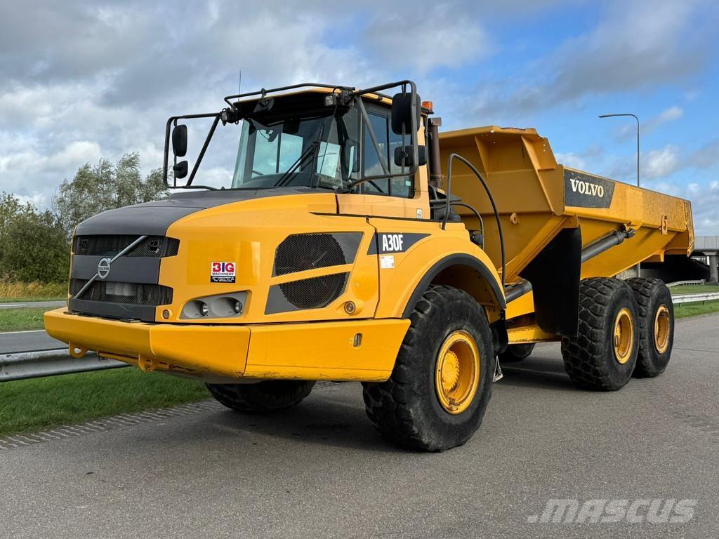Volvo A30F 鉸接式起吊車