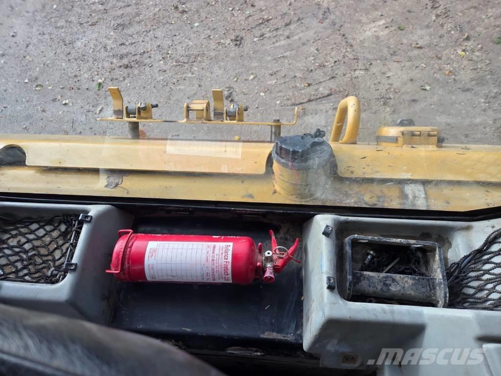 CAT D 6 N LGP 履帶推土機