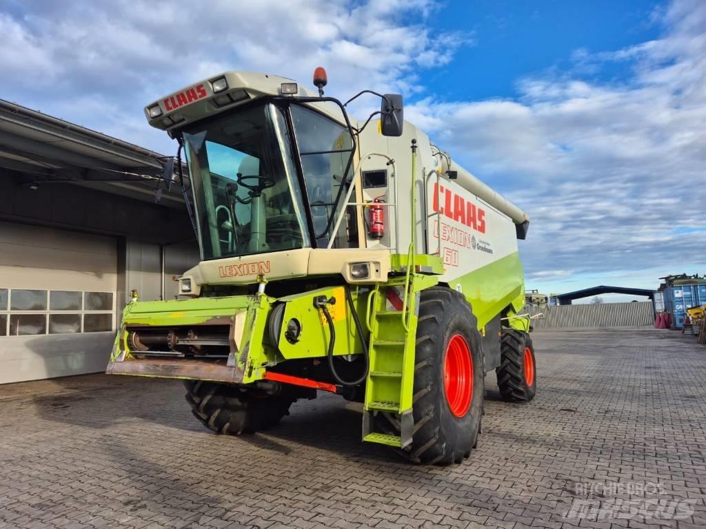 CLAAS Lexion 460 聯合收穫機