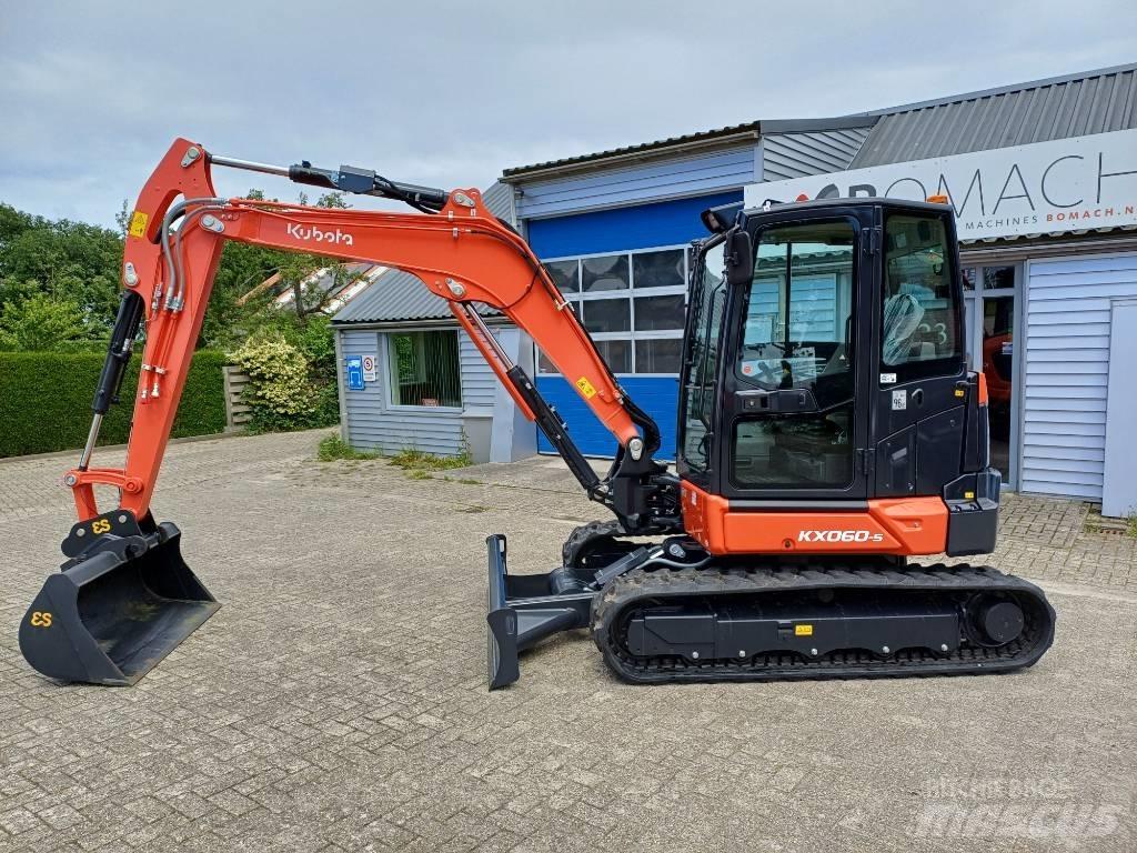 Kubota KX060-5 小型挖土機/掘鑿機<7t(小型挖掘機)