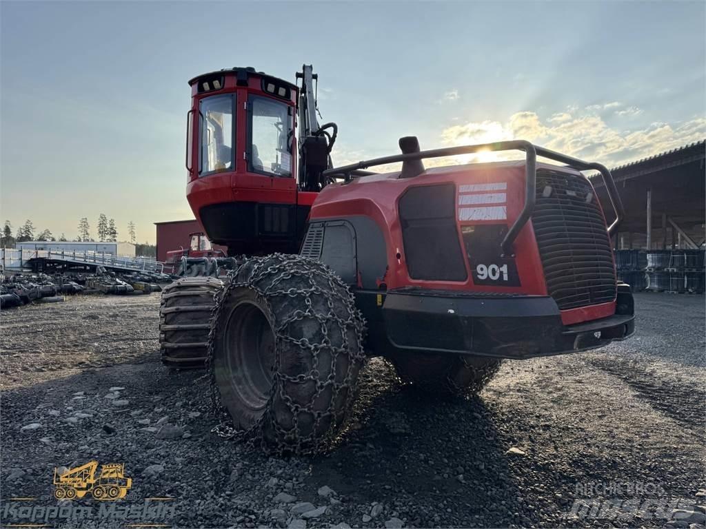 Komatsu 901 收穫機