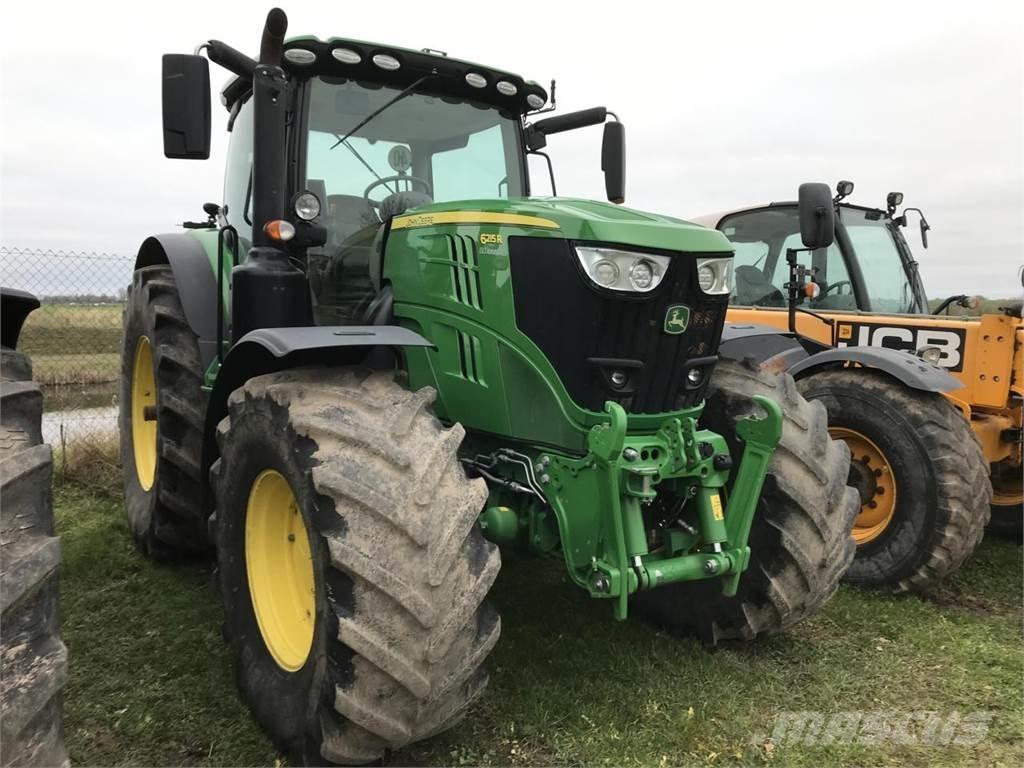 John Deere 6215R 曳引機