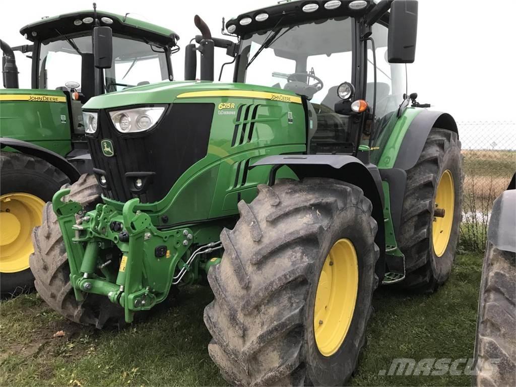 John Deere 6215R 曳引機