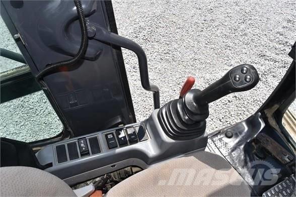 Hitachi ZX 135 履帶式 挖土機/掘鑿機/挖掘機