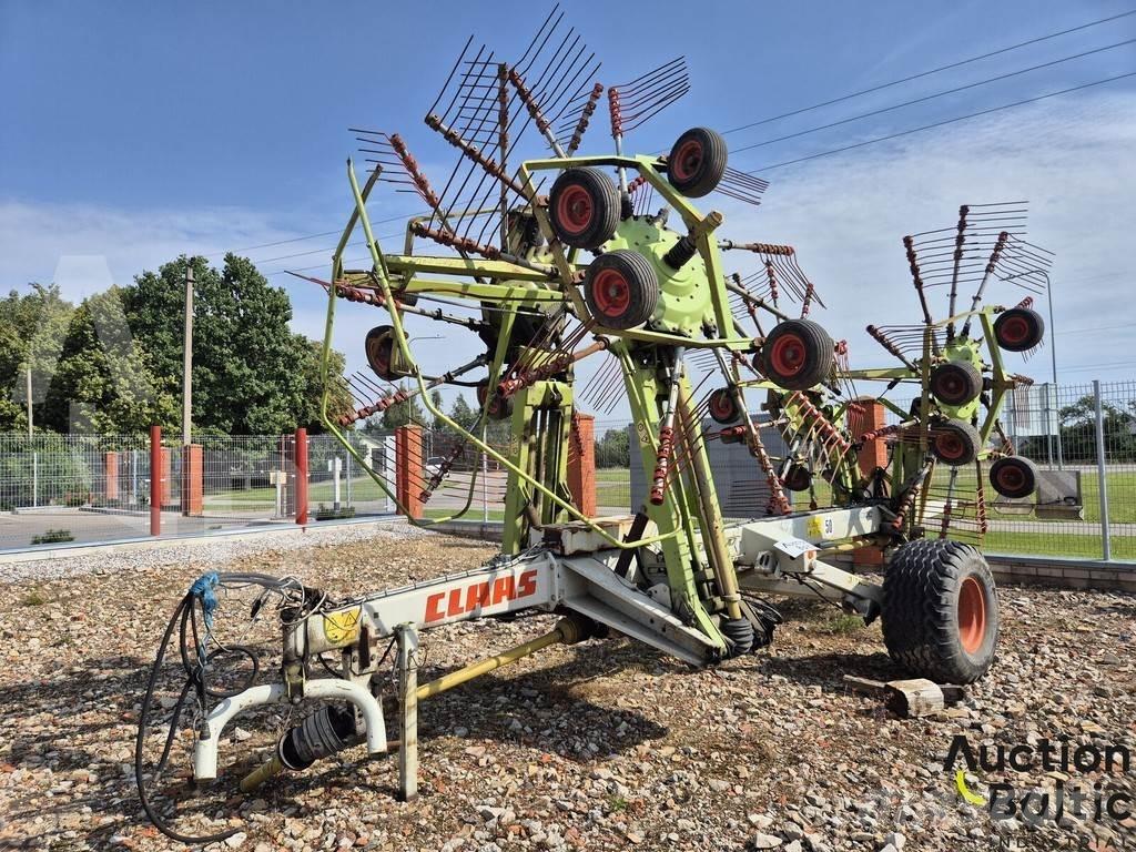 CLAAS Liner 3000 堆草機
