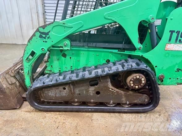 Bobcat T190 滑移轉向裝載機
