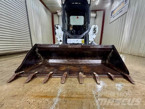 Bobcat T550 滑移轉向裝載機