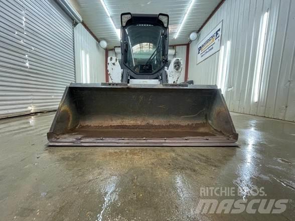 Bobcat T650 滑移轉向裝載機
