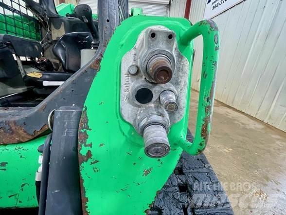 Bobcat T750 滑移轉向裝載機