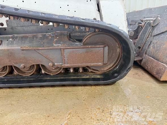 Bobcat T770 滑移轉向裝載機
