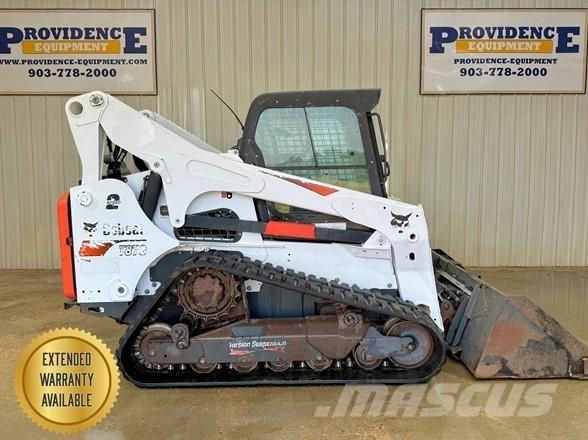 Bobcat T870 滑移轉向裝載機